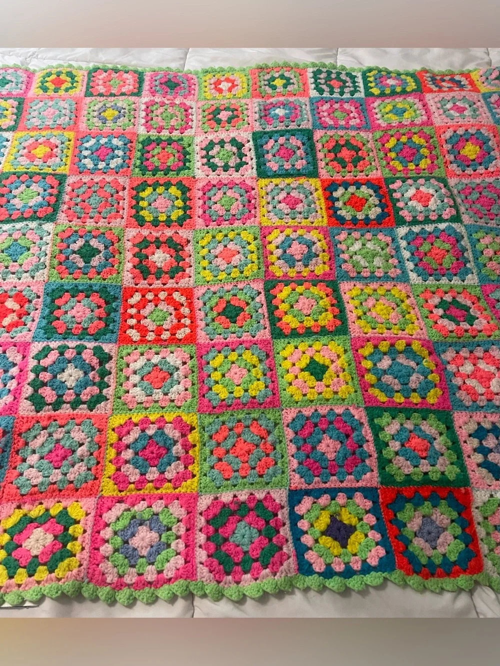 Vintage Granny Hand Crocheted Blanket Squares  Scalloped Border Shell Stitch